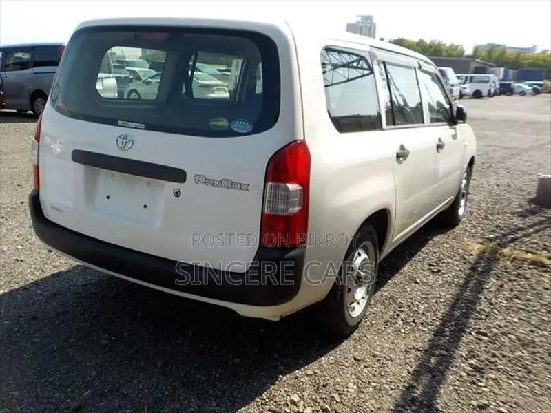 Toyota Probox DX-C PACKAGE 2020
