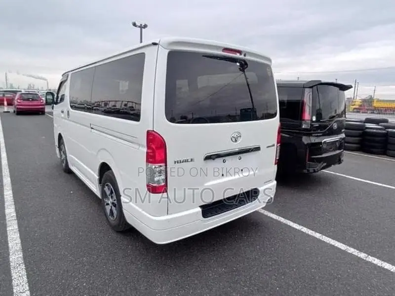 Toyota Hiace Super GL Dark Prime2 2023