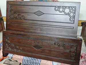 একটি ৪/৭" ফুট বেড বিক্রয় করা হবে