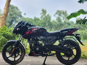 Bajaj Pulsar 150 . 2022