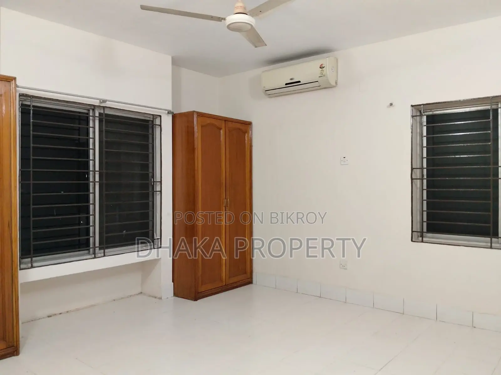 4 Bedroom Wonderful Flat Rent at Gulshan 2 North