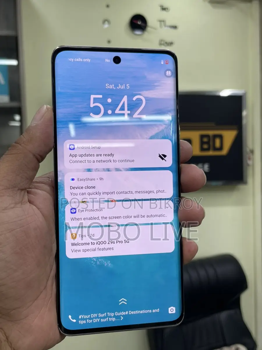 iQOO z9s pro 8/128 (Used)