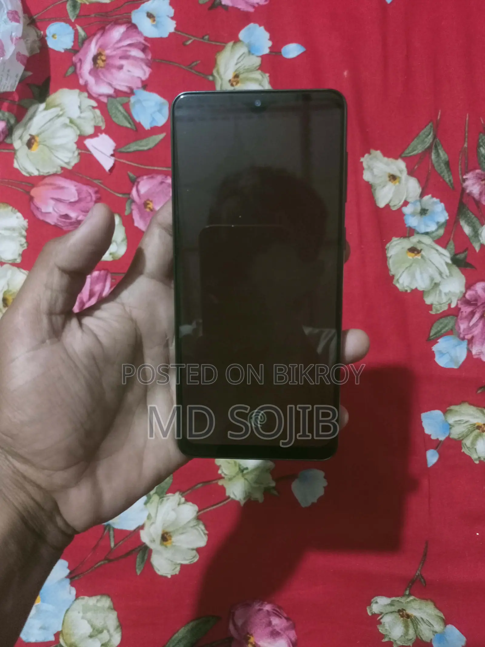 Samsung Galaxy A33 . (Used)