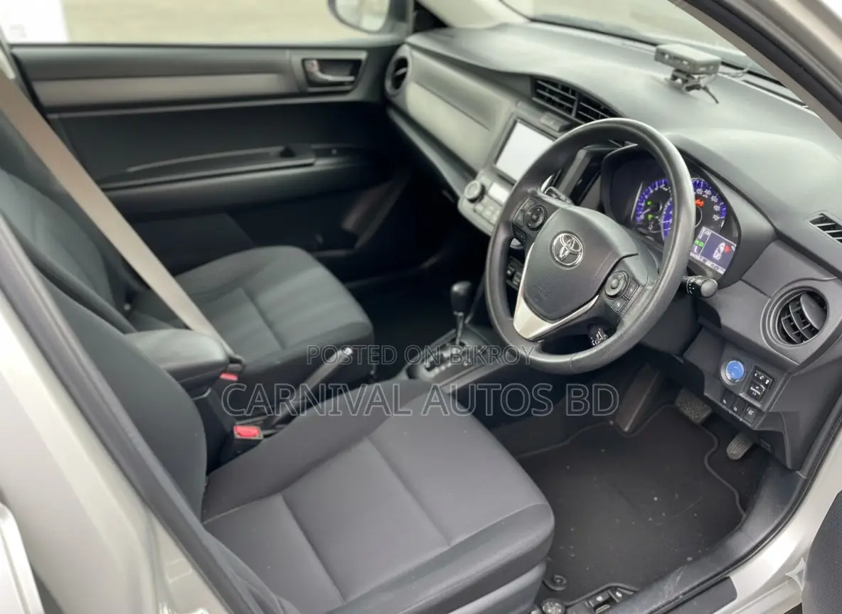 Toyota Axio 2021 White