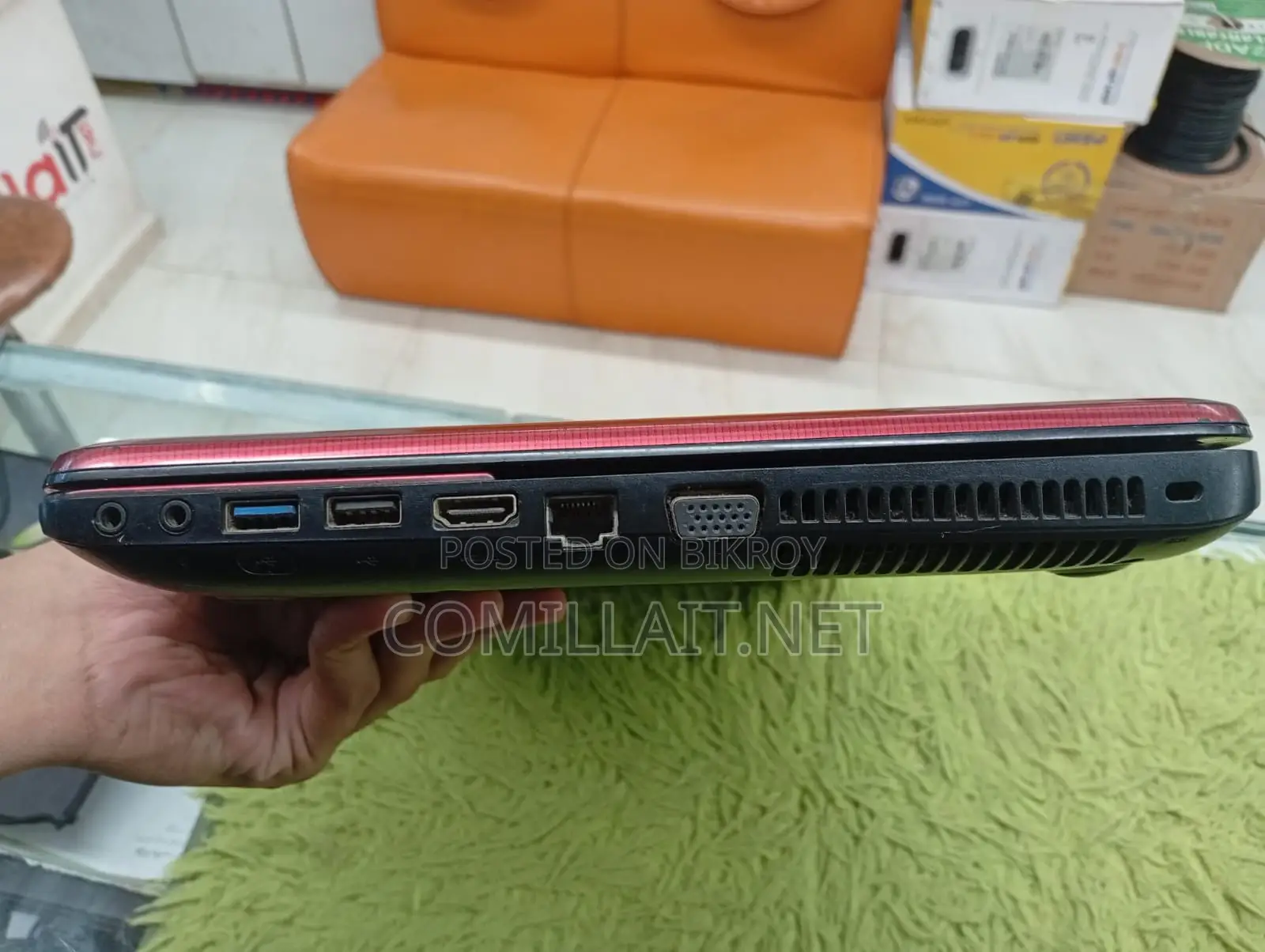 Laptop Toshiba C50 4GB Intel Pentium HDD 320GB