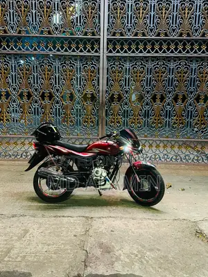 Bajaj Platina 100 . 2018