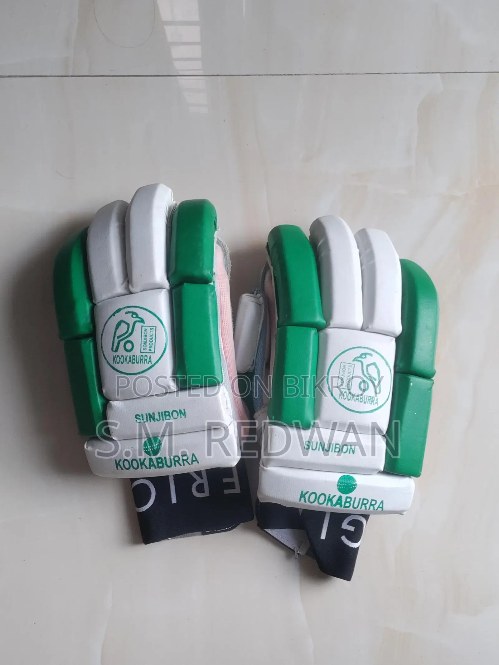 Kookaburra Batting Gloves