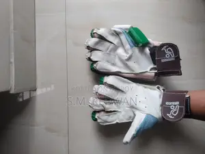 Kookaburra Batting Gloves