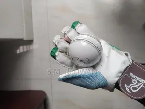 Kookaburra Batting Gloves