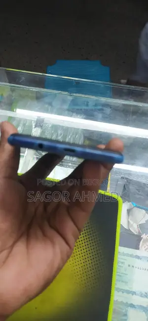 Samsung Galaxy A7 . (Used)