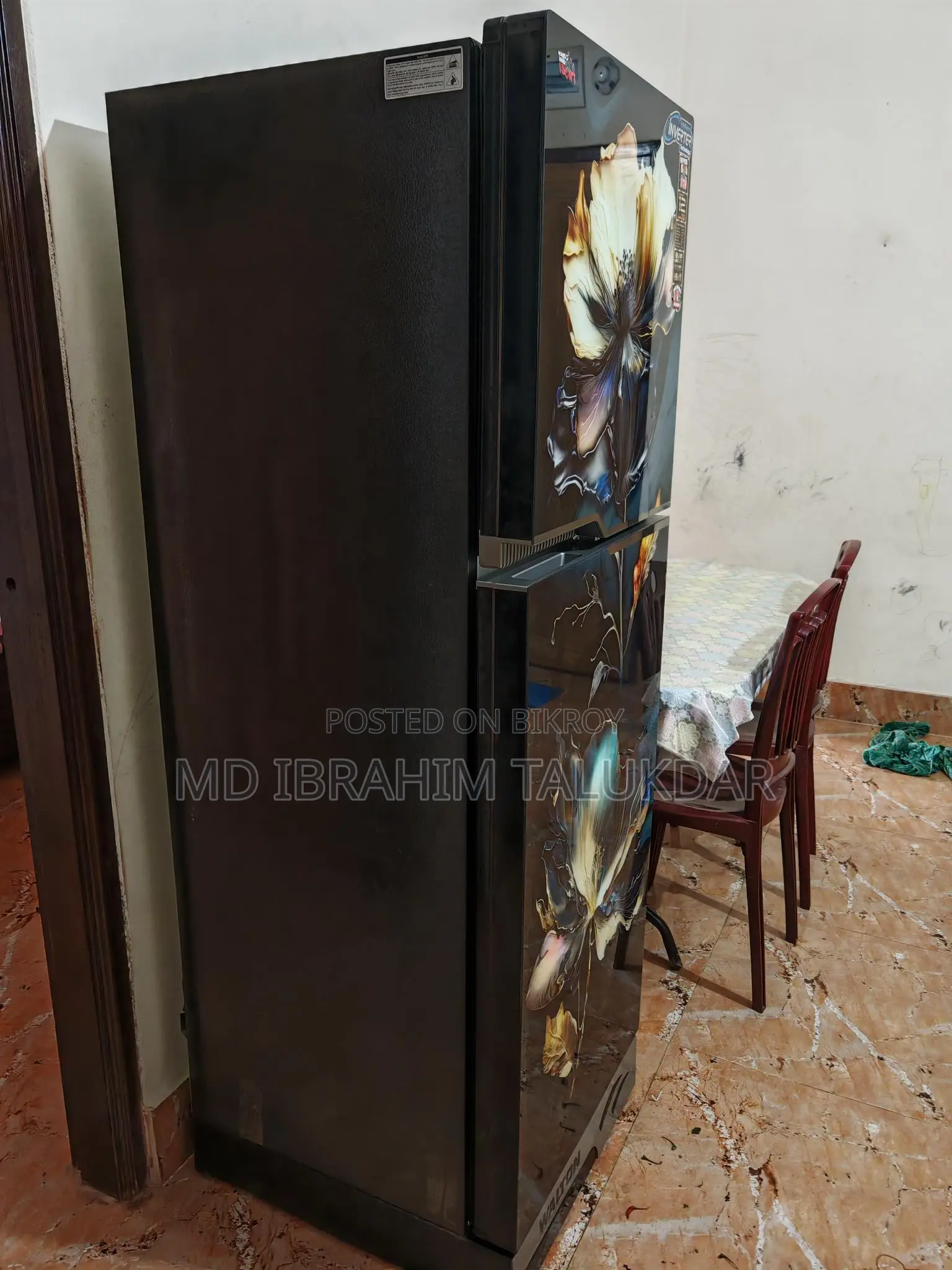 Walton Non Frost refrigerator 261 LTR