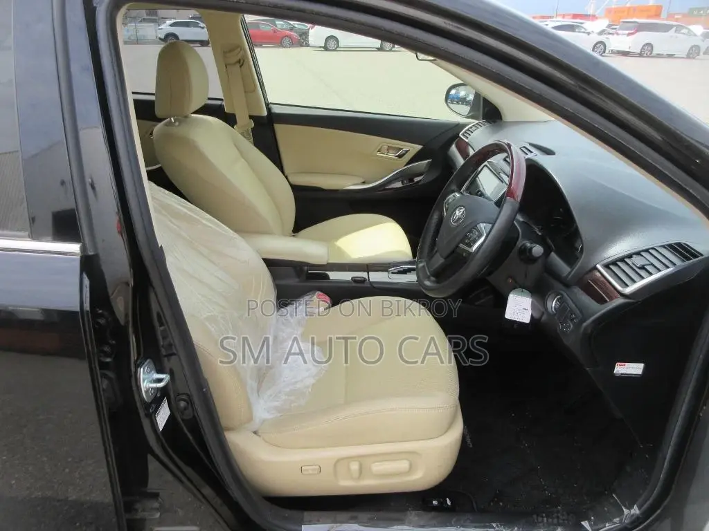 Toyota Premio FEX Black 4.5 Point 2021