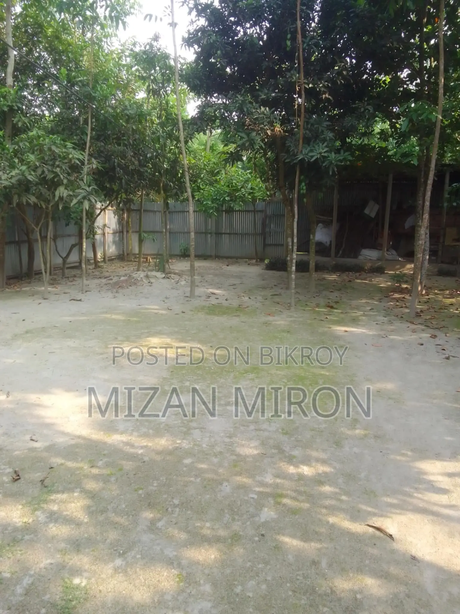 ফরিদপুর সদরে বাহিরদিয়া এলাকায় ১০ শতাংশ জমি বাড়িসহ বিক্রয় হবে৷