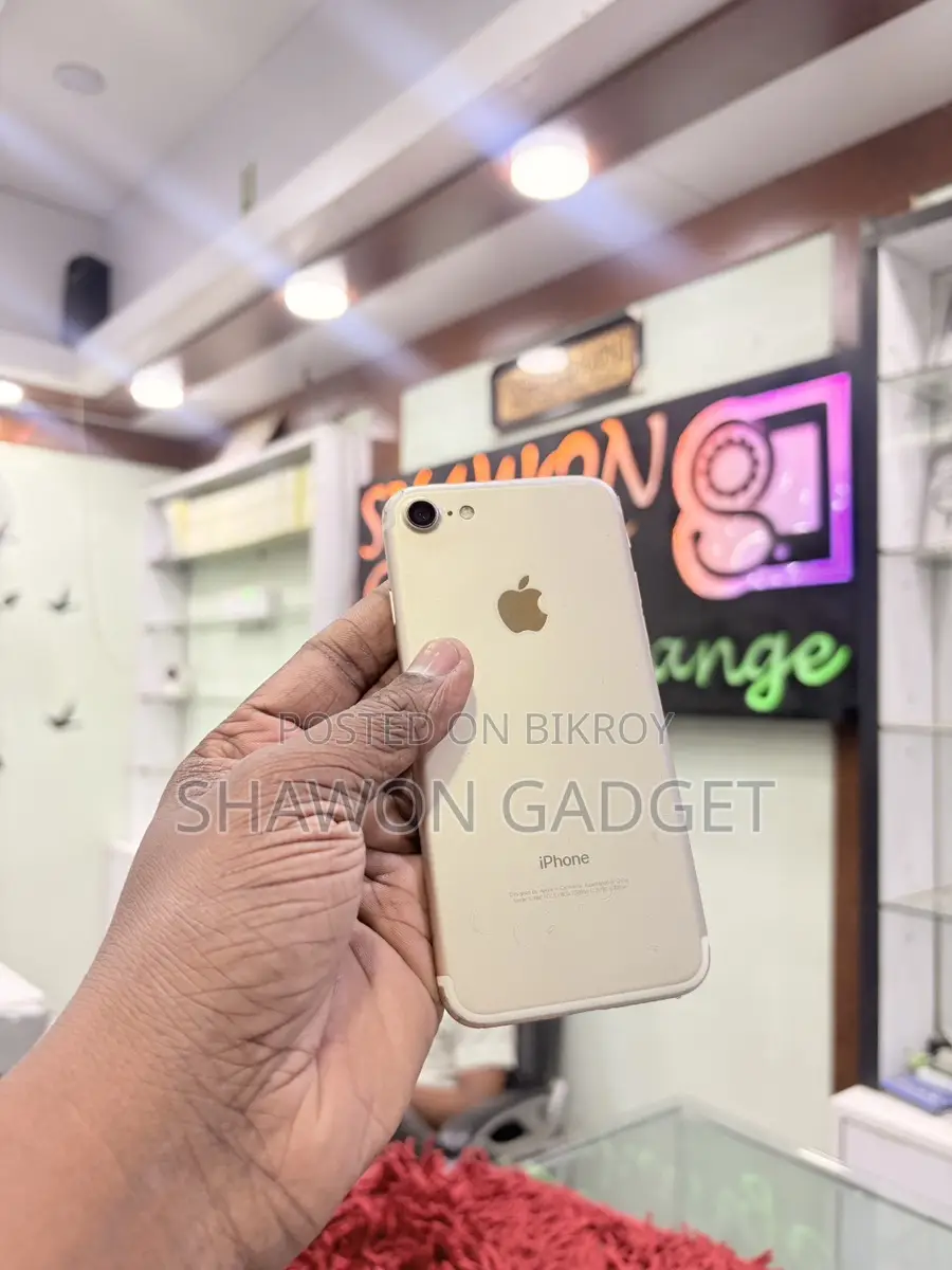 Apple iPhone 7 128 (Used)