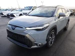 টয়োটা করোল্লা ক্রস জেড লেদার ২০২১