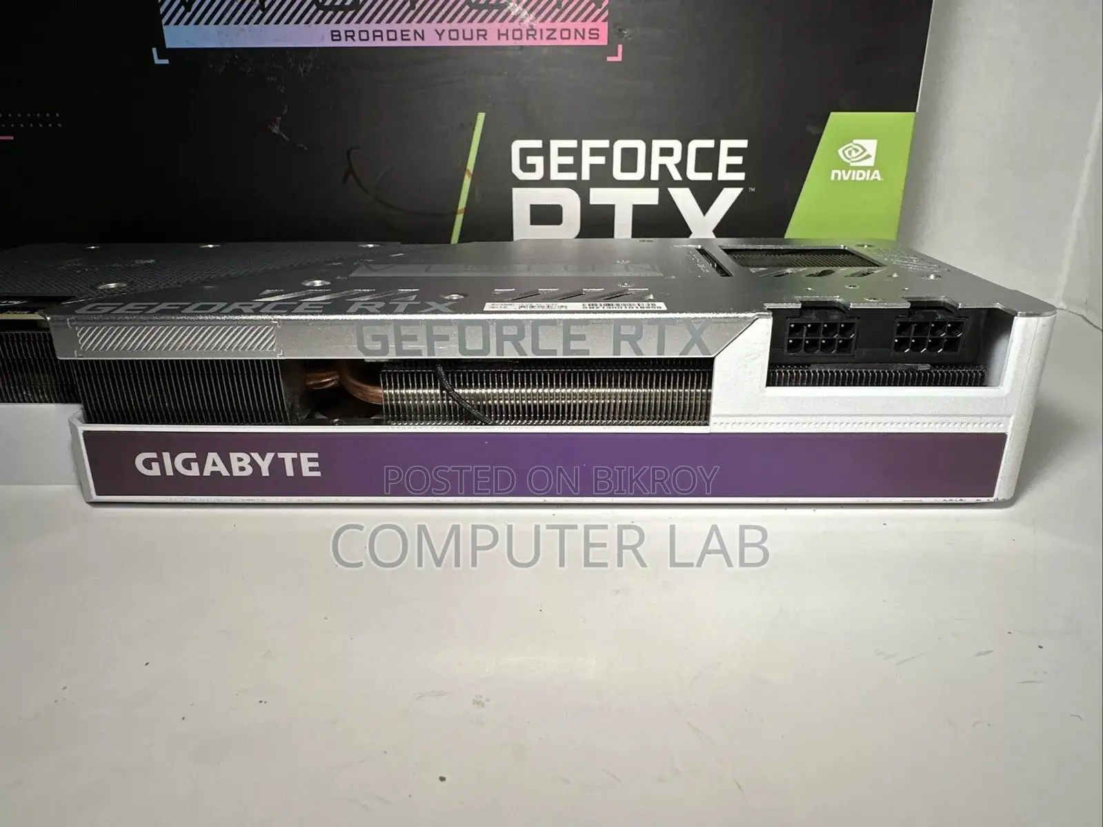GIGABYTE GeForce RTX 3080 Visition 10GB OC DDR6 with full box Warranty