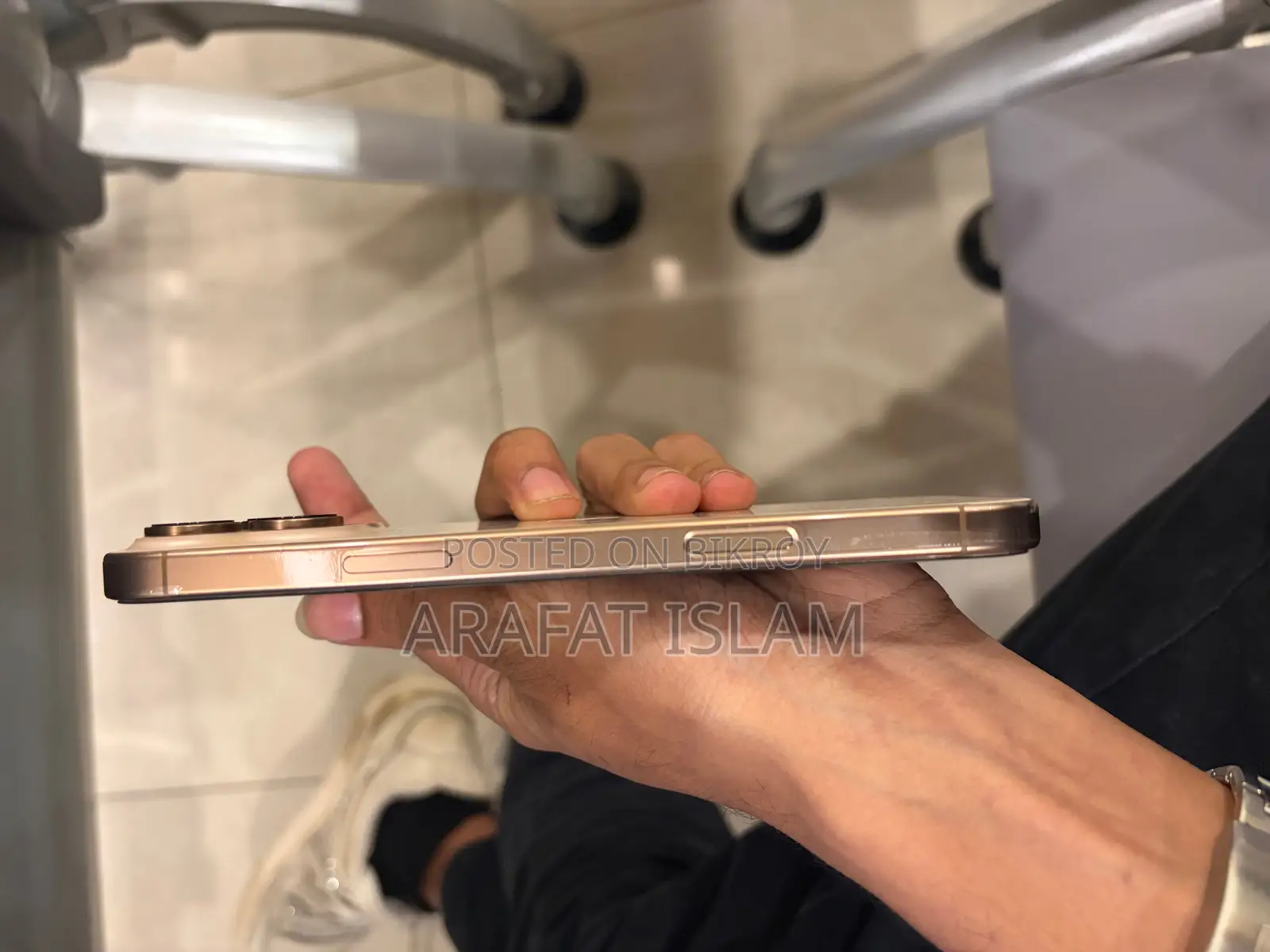Apple iPhone 16 Pro Max (Used)
