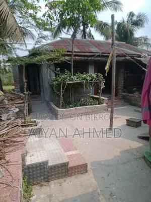 Land with residential house for sale, 4.75 Katha, 6ft wide road access