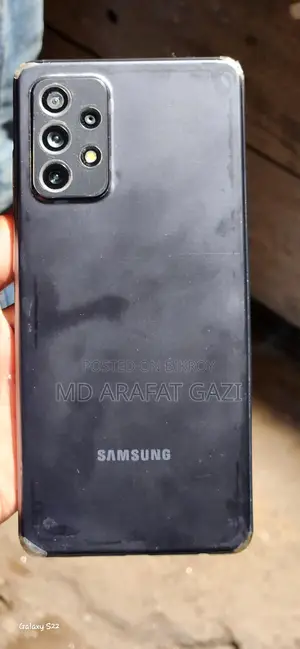 Samsung Galaxy A72 (Used)