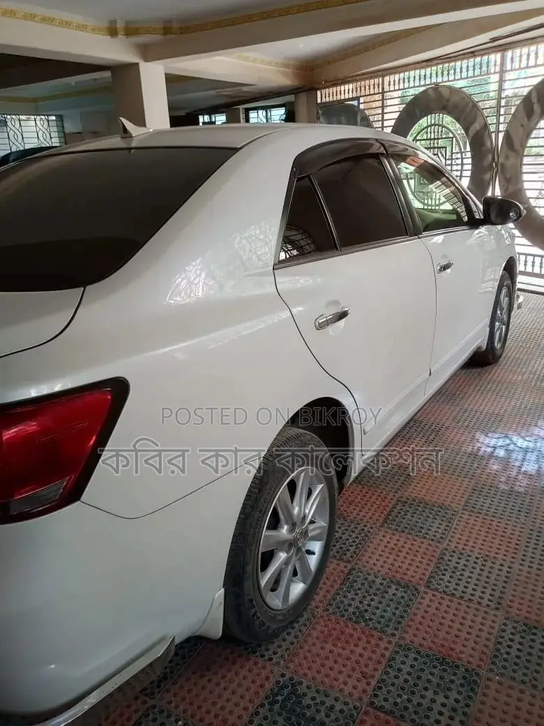 Toyota Premio fex pkz 2020