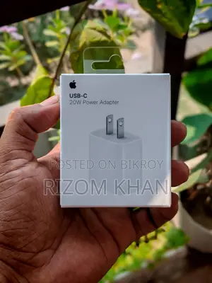 অ্যাপল ২০ ওয়াট ইউএসবি-সি পাওয়ার অ্যাডাপ্টার ফ্রেশ কন্ডিশন