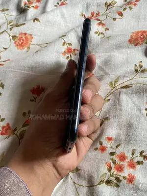 অ্যাপল আইফোন এসই ২০২২ ৪/৬৪ (ব্যবহৃত)