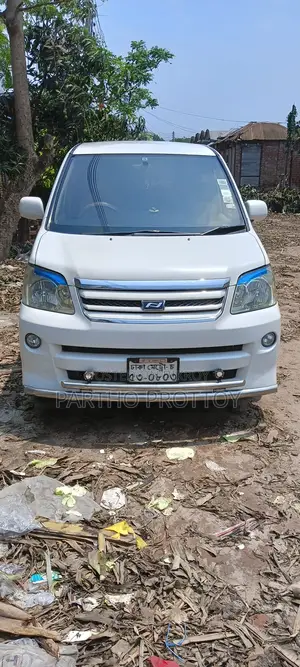 Toyota Noah 2004