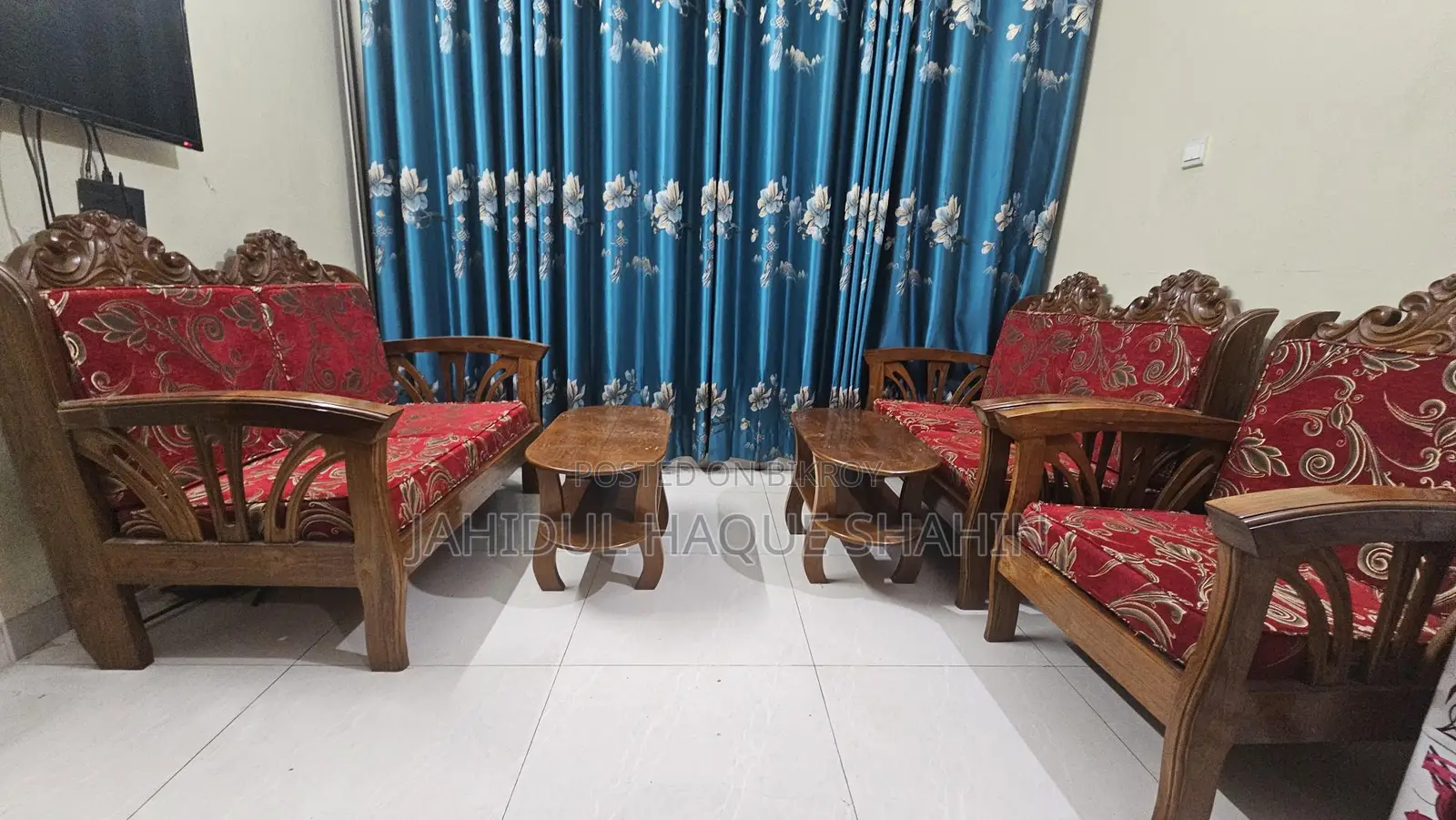 ৫ সিটের প্রিমিয়াম সোফা সেট বিক্রয় হবে