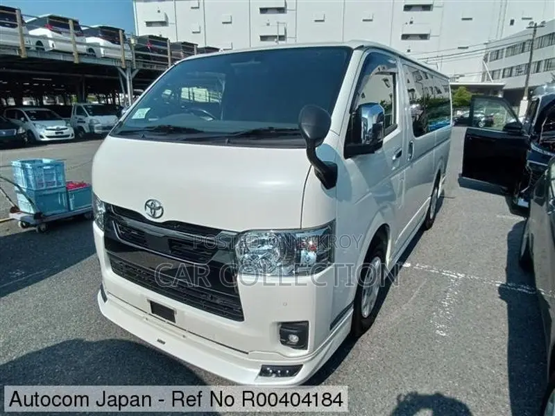 Toyota Hiace Super GL 2022