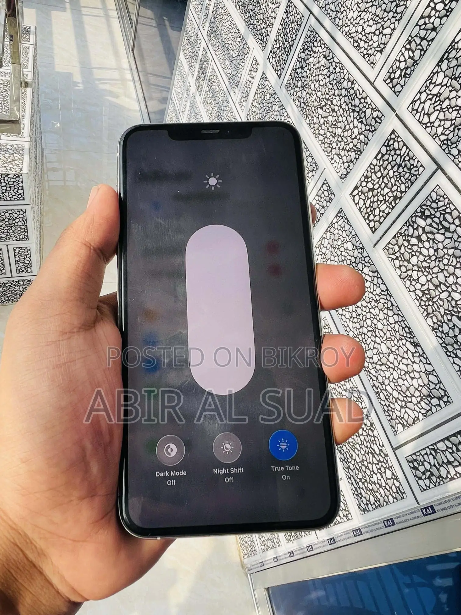 Apple iPhone 11 Pro Max (Used)