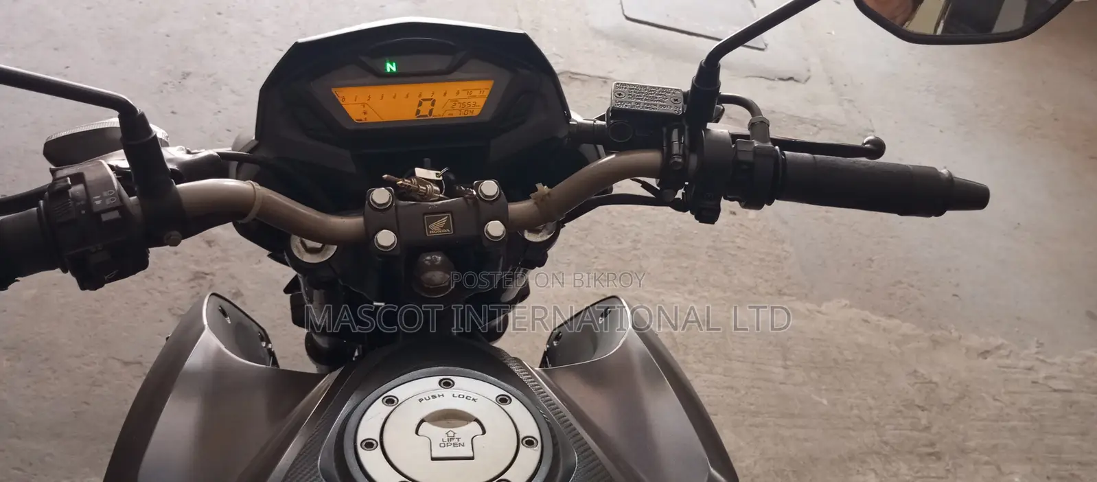 Honda Hornet 2018