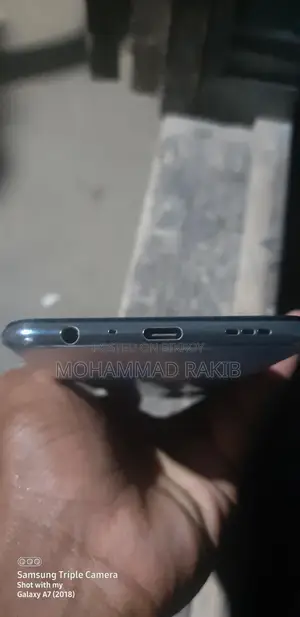 OPPO F17 Pro 8+128 (Used)