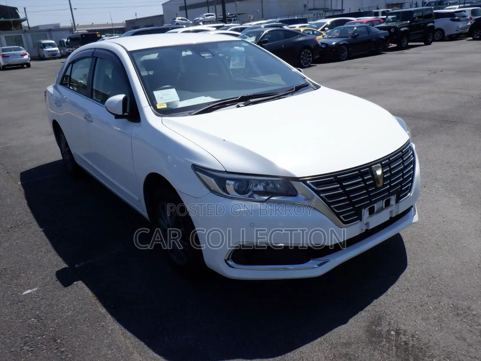 Toyota Premio F 2021