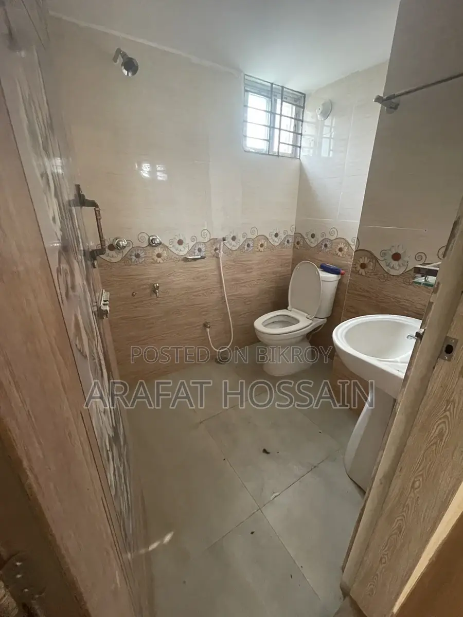 Sublet Available