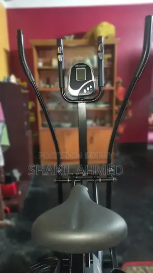 Exercise Bike (Life Fitness)