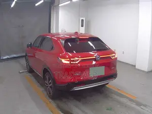 Honda Vezel 2021 Red
