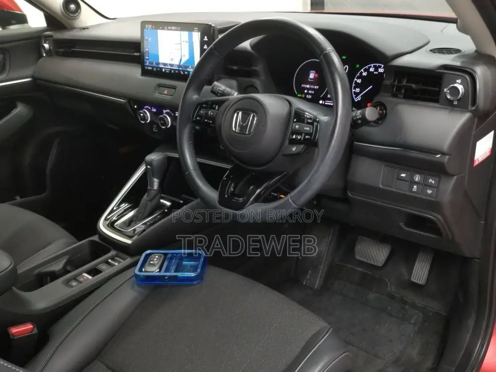Honda Vezel 2021 Red