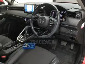 Honda Vezel 2021 Red