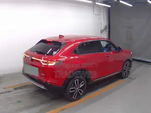 Honda Vezel 2021 Red