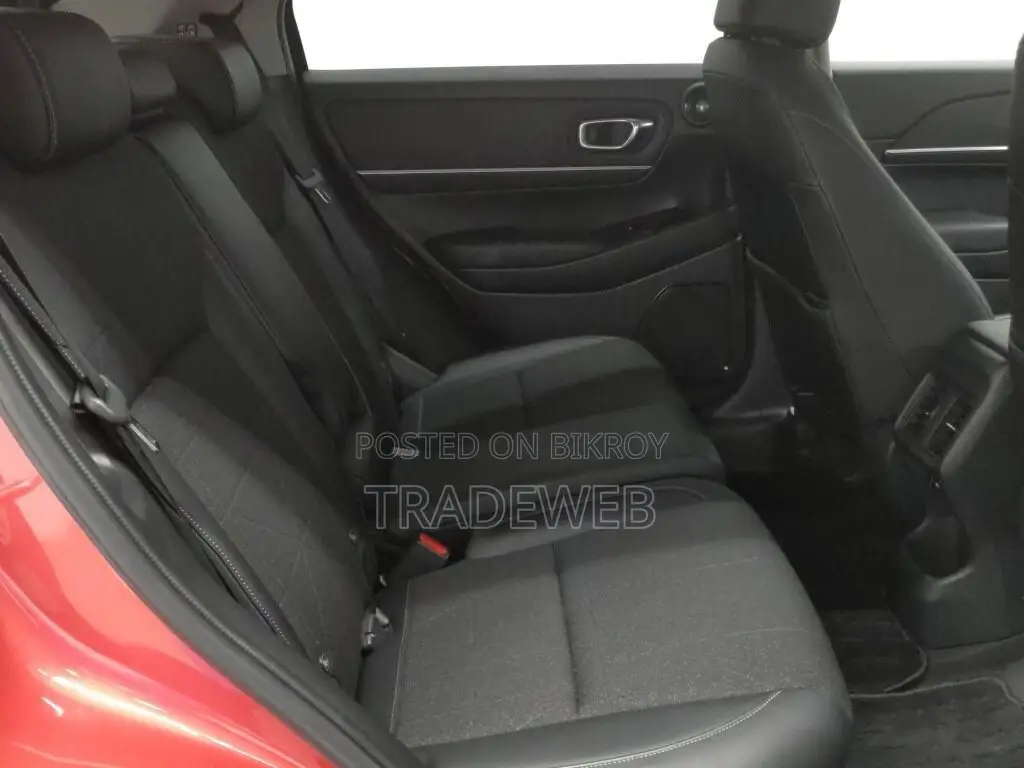 Honda Vezel 2021 Red