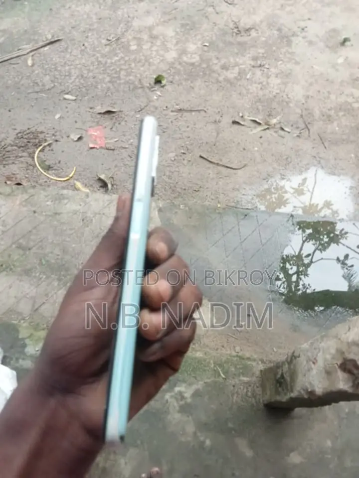 OPPO A52 (Used)