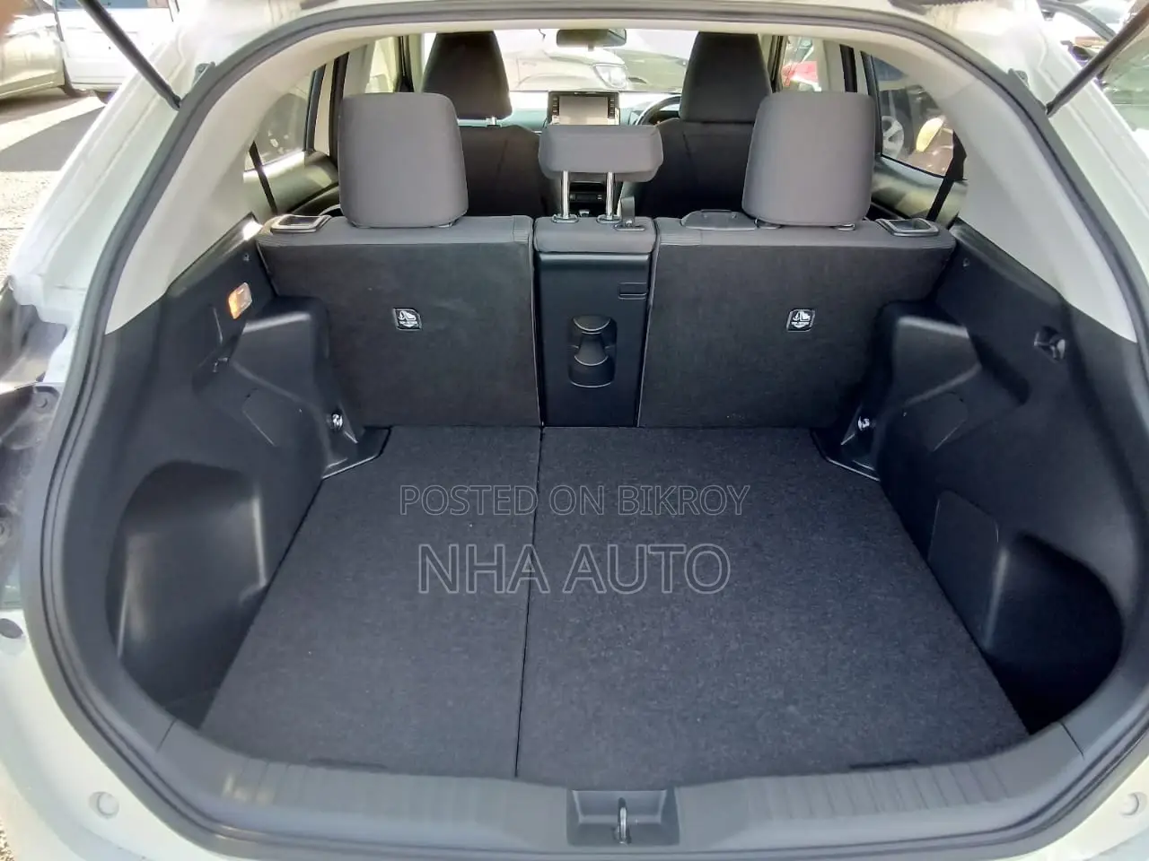 Toyota Yaris Cross HYBRID G PACKAGE 2021
