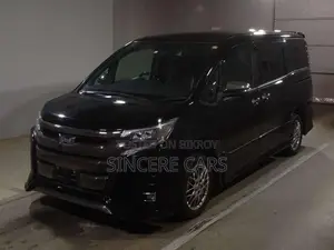 Toyota Noah SI WXB 3 HYB 3.5 2021