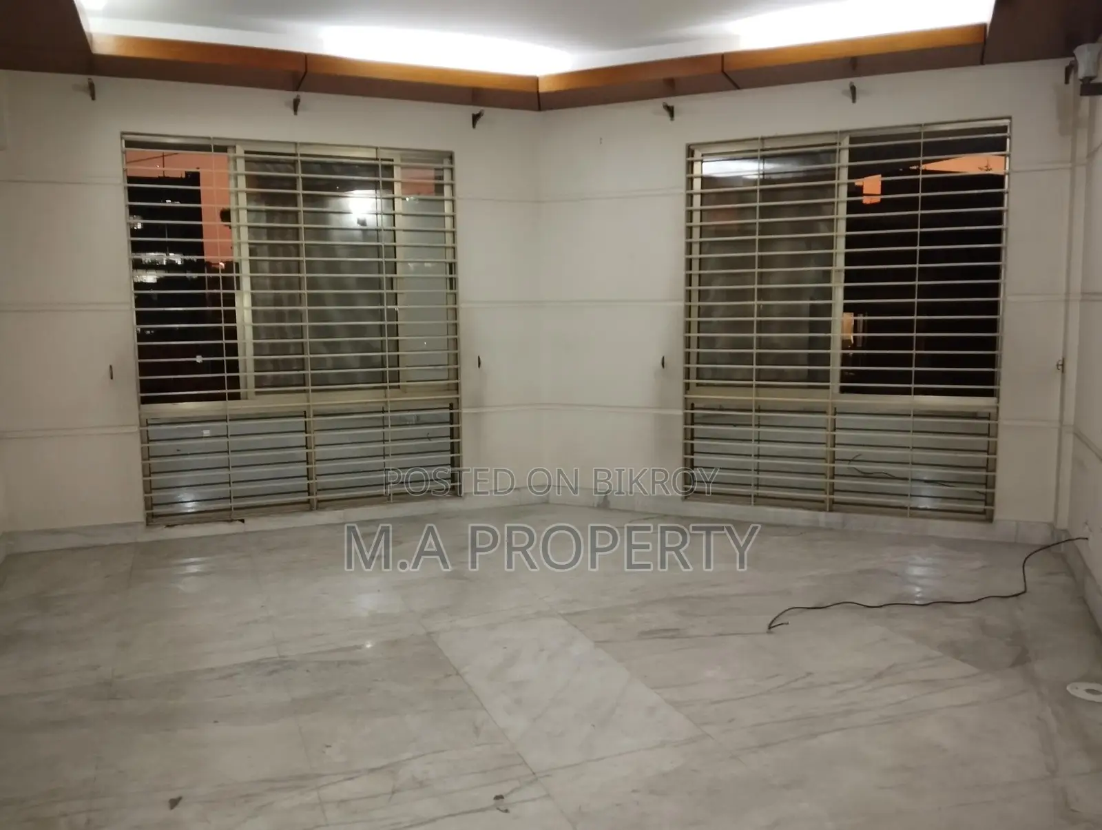 EXCLUSIVE UNFURNISHED FLAT RENT IN GULSHAN I