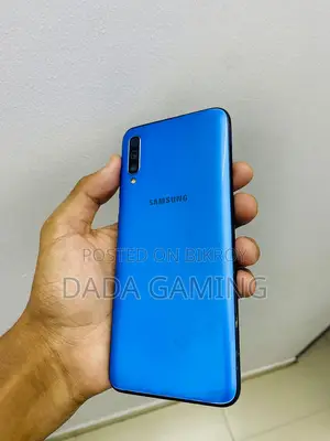 Samsung Galaxy A70 (Used)