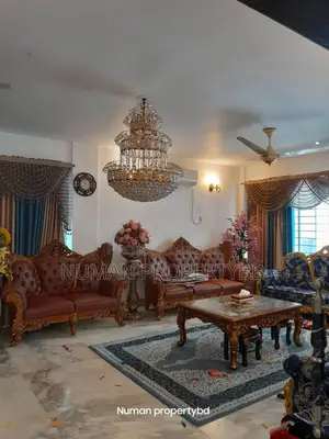 দক্ষিণমুখী ৪৪০০ বর্গফুট ডুপ্লেক্স ৫ বেড বিলাসবহুল সেমি-ফার্নিশড ফ্ল্যাট ভাড়া