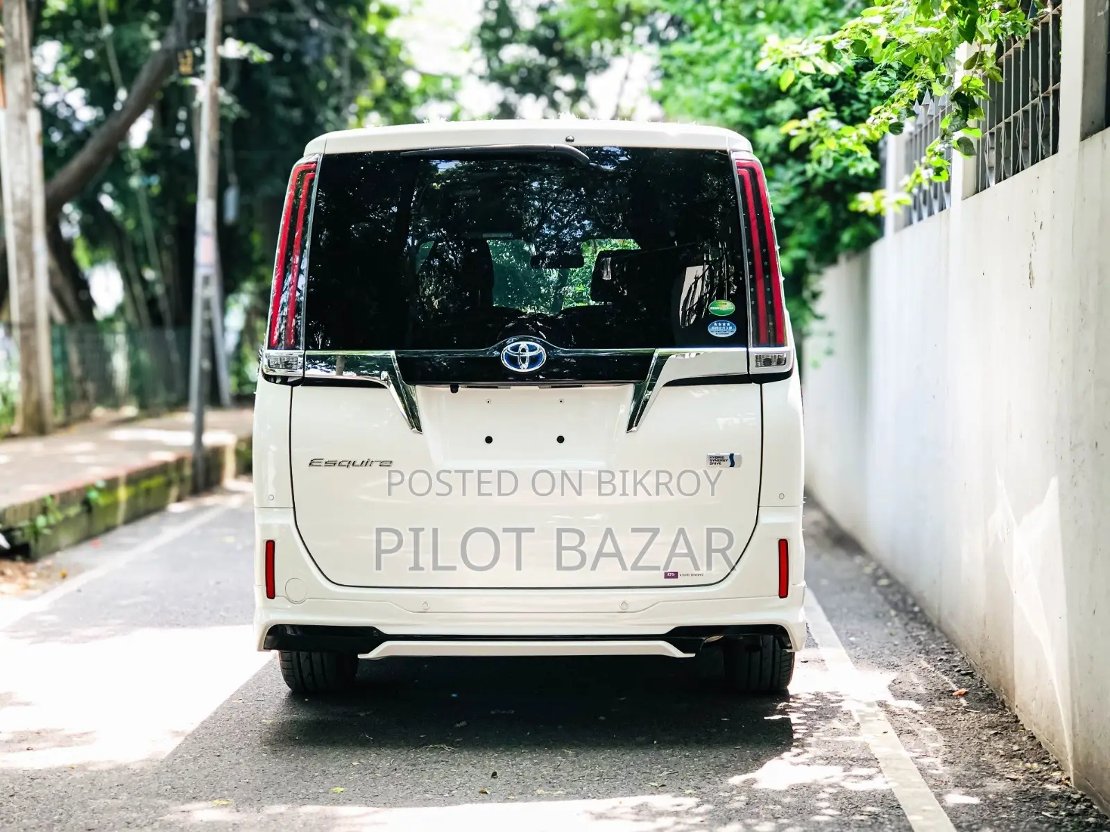 টয়োটা এসকায়ার জি প্যাক ২০২০