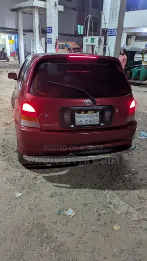 Toyota Starlet 1996