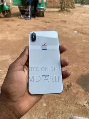 Apple iPhone X (Used)
