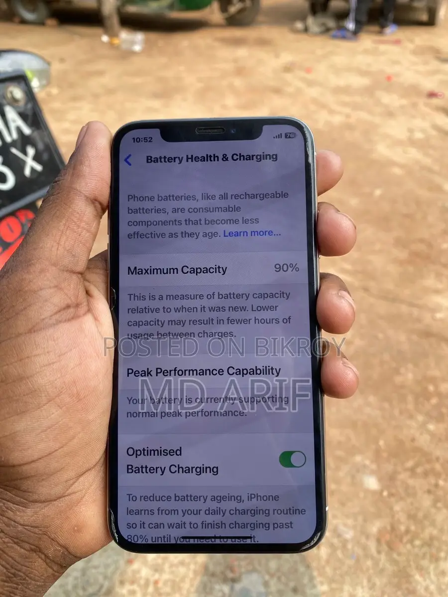Apple iPhone X (Used)